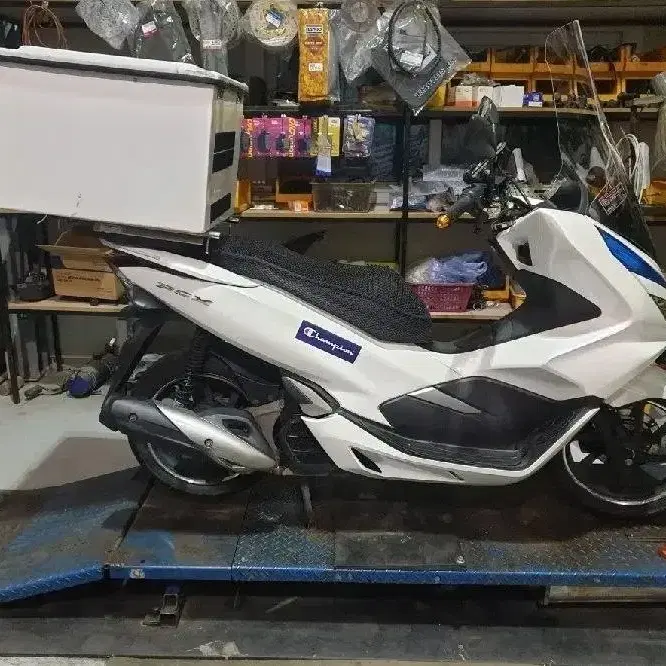 더뉴 Pcx125 19년식 배달세팅 바이크판매합니다