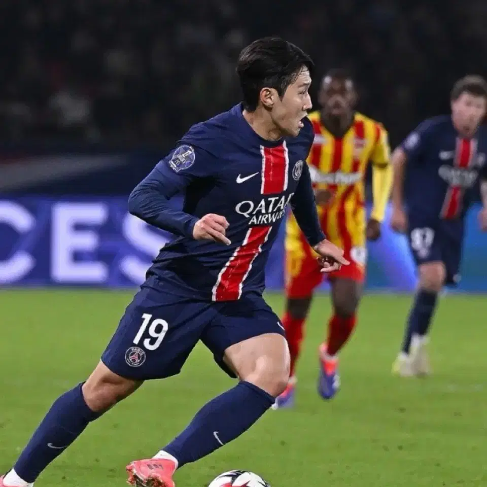 2024 PSG 파리생제르망 챔피언스리그 유니폼 이강인 105사이즈