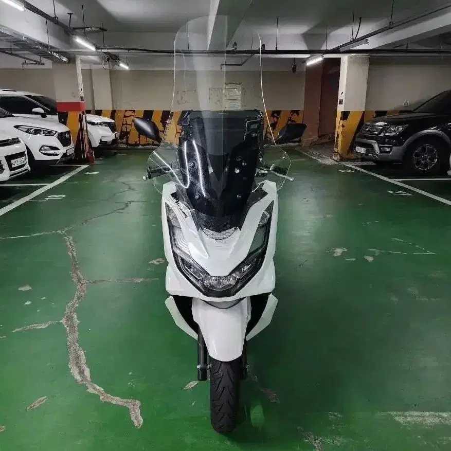 Pcx125 ABS 21년식 2만키로 배달세팅 판매합니다.