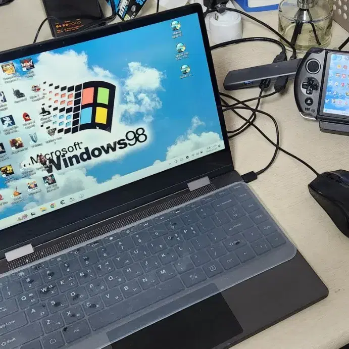 gpd win4 6800u 2tb 팝니다. umpc 스팀덱 리전고 로갈리