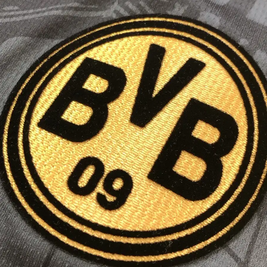 푸마 23-24 BVB 보루시아 도르트문트 50주년 저지 (새제품)