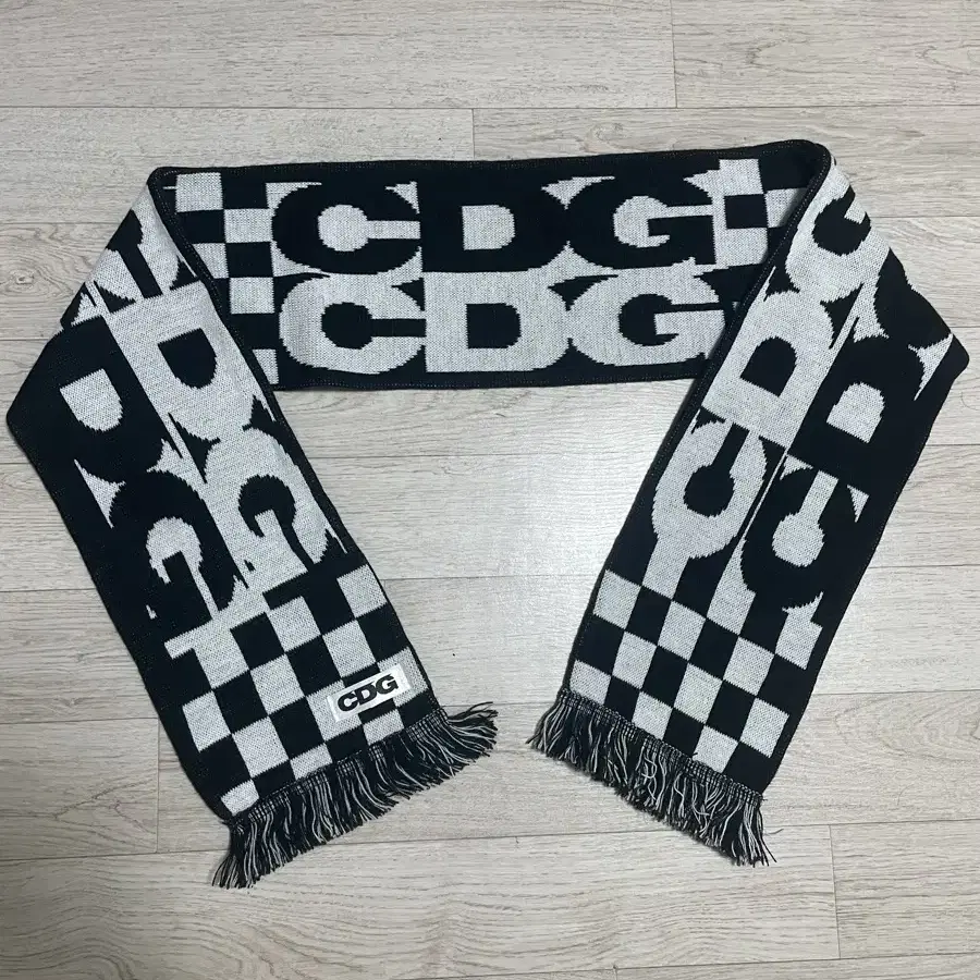 꼼데가르송 cdg 머플러 목도리