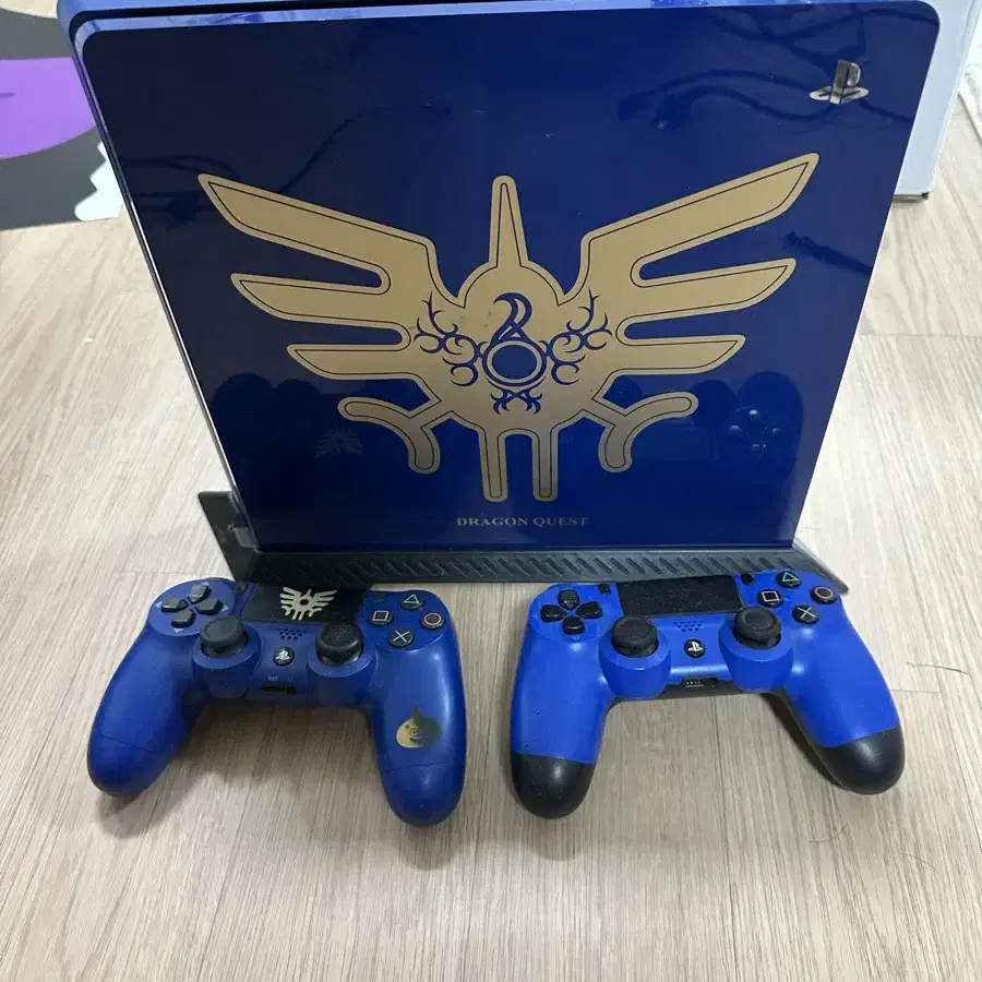 PS4 드래곤 퀘스트 로토 에디션 [박스 포함]