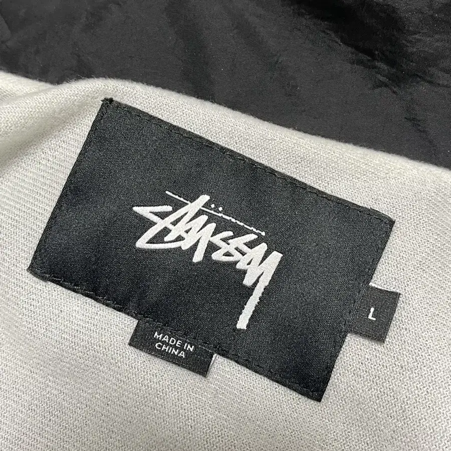 L] 스투시(STUSSY)코치 자켓