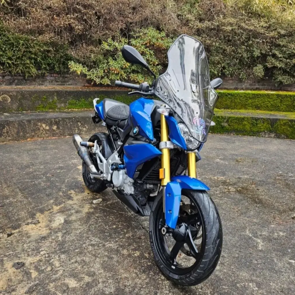 천안 평택 17년식 2만키로 BMW 310R 판매해요. 충청 경기 아산