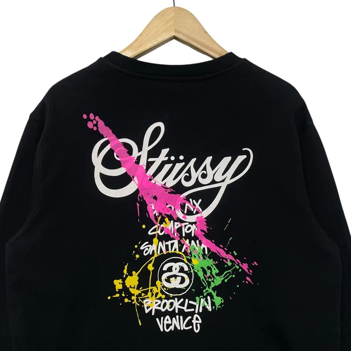 스투시 Stussy 페인팅 월드투어 크루넥 맨투맨 블랙