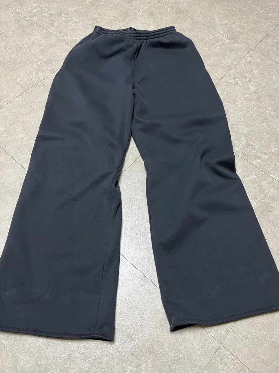 이지갭 06 FLEECE JOGGING PANTS BLACK S사이즈