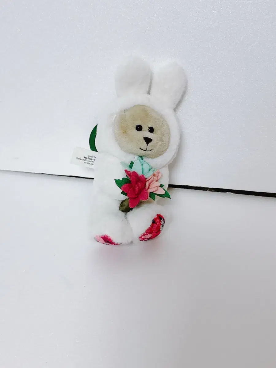 Starbucks rabbit keyring