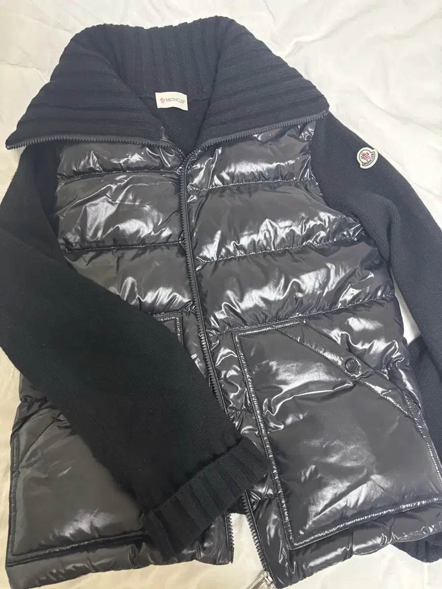 [S] 몽클레어 여성  니트패딩 블랙 스몰size