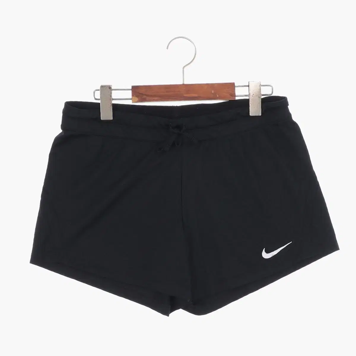 [ L ] Nike 나이키 우먼즈 스우시 트레이닝 숏팬츠