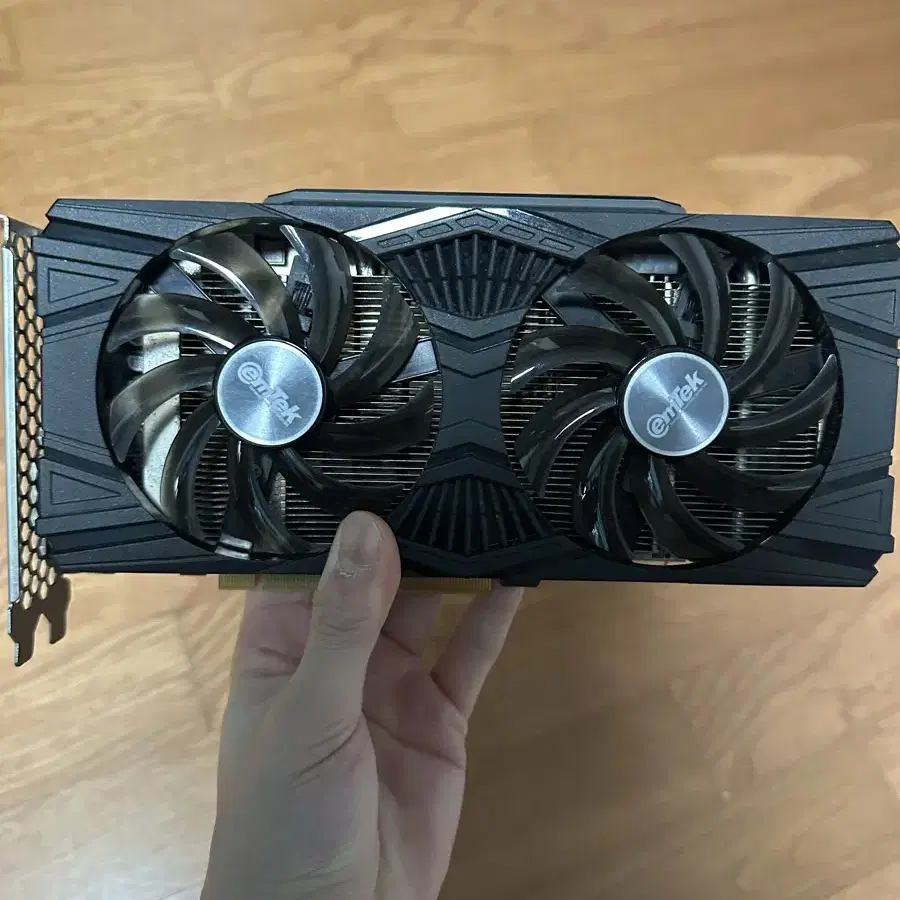 RTX 2060SUPER STORMX Dual 8GB