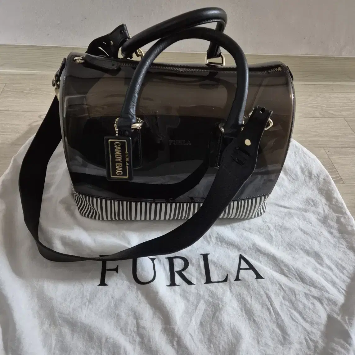 훌라 FURLA 젤리백 캔디백