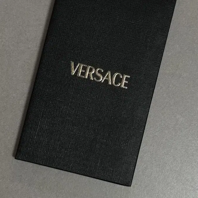 VERSACE 카드지갑 새상품 판매합니다