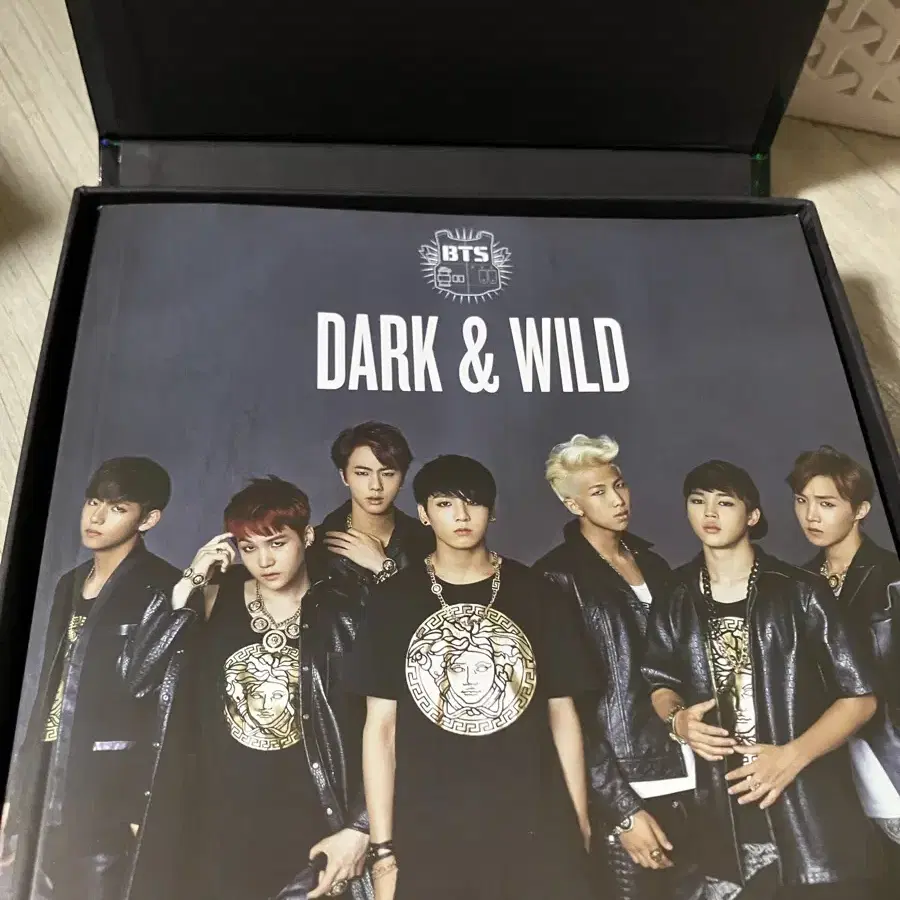 BTS Dark & wild 앨범 판매합니다