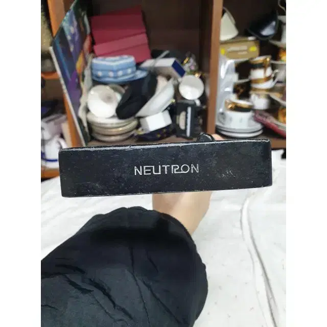 NEUTRON 33인치 퍼터