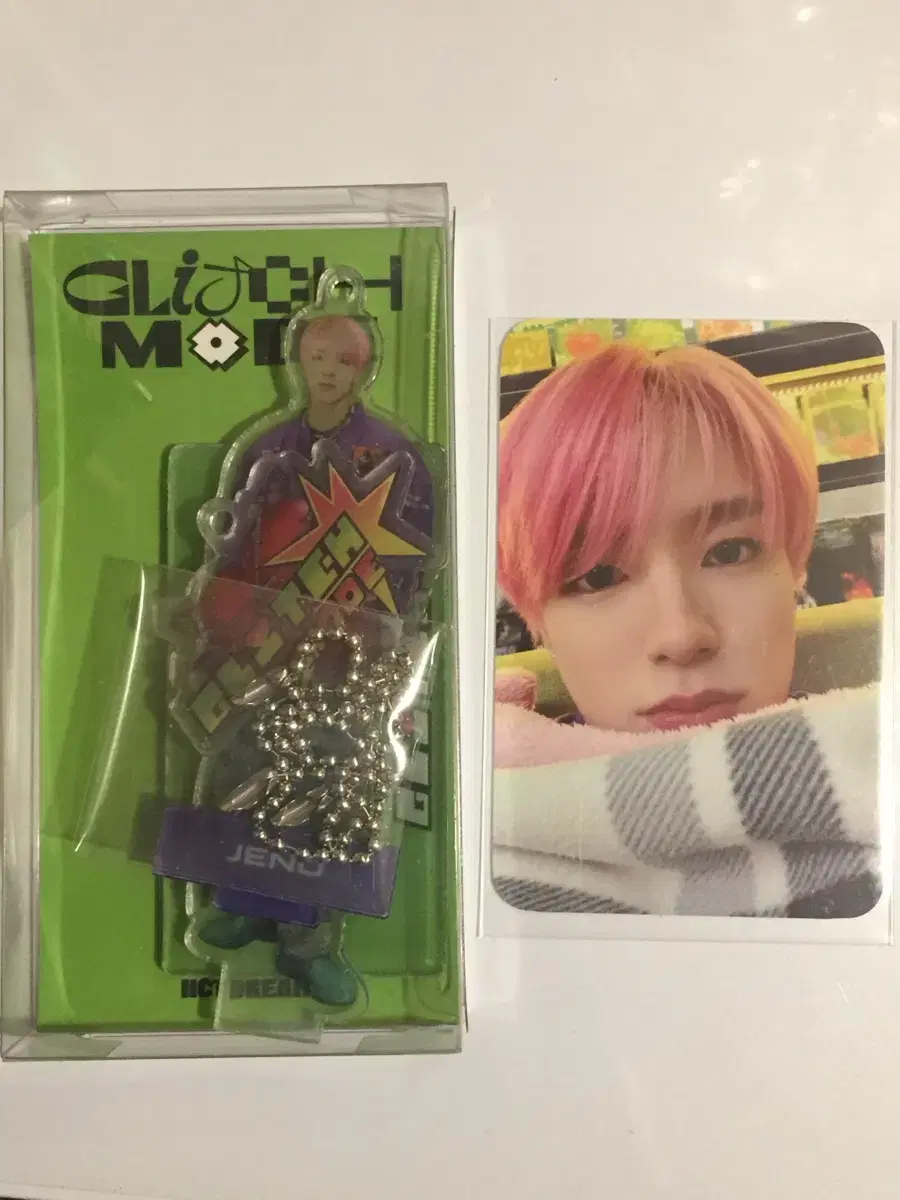 Jeno Buffering Glitch Mode acrylic stand WTS