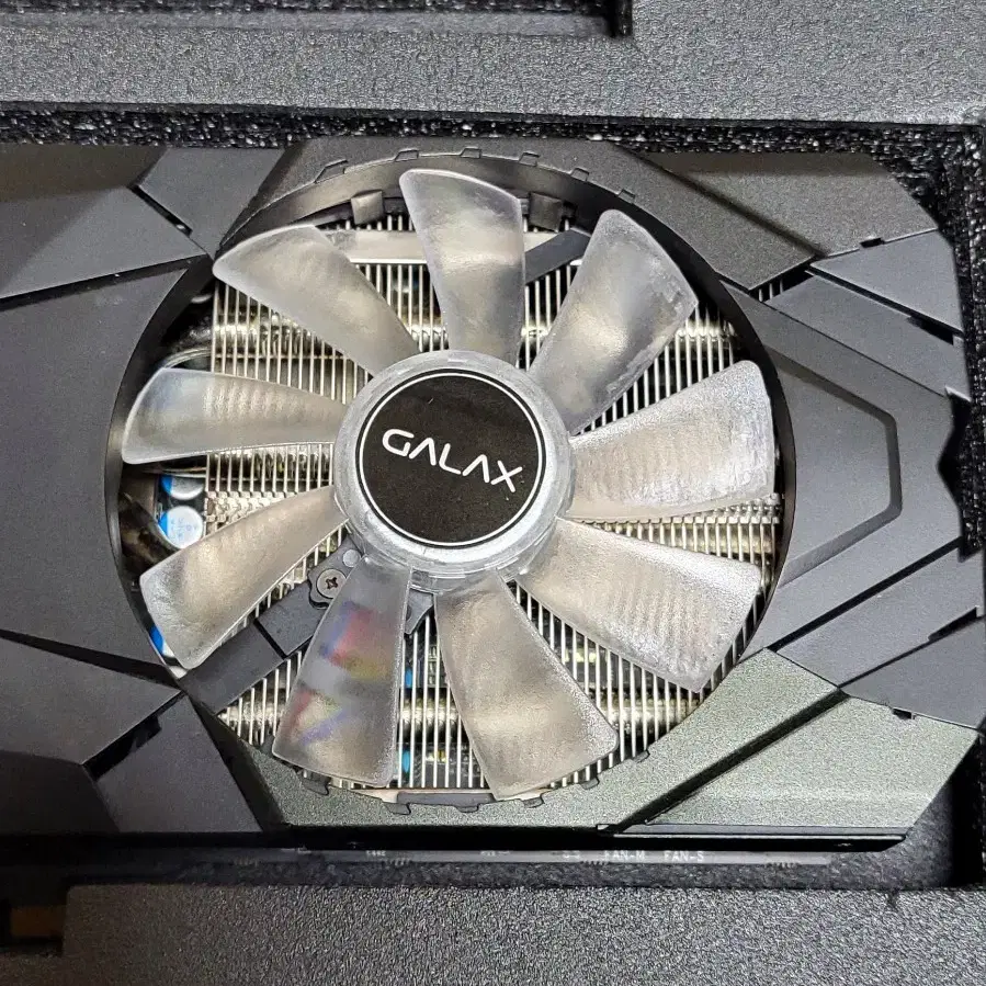 컴퓨터 그래픽카드 GALAX RTX 2070SUPER