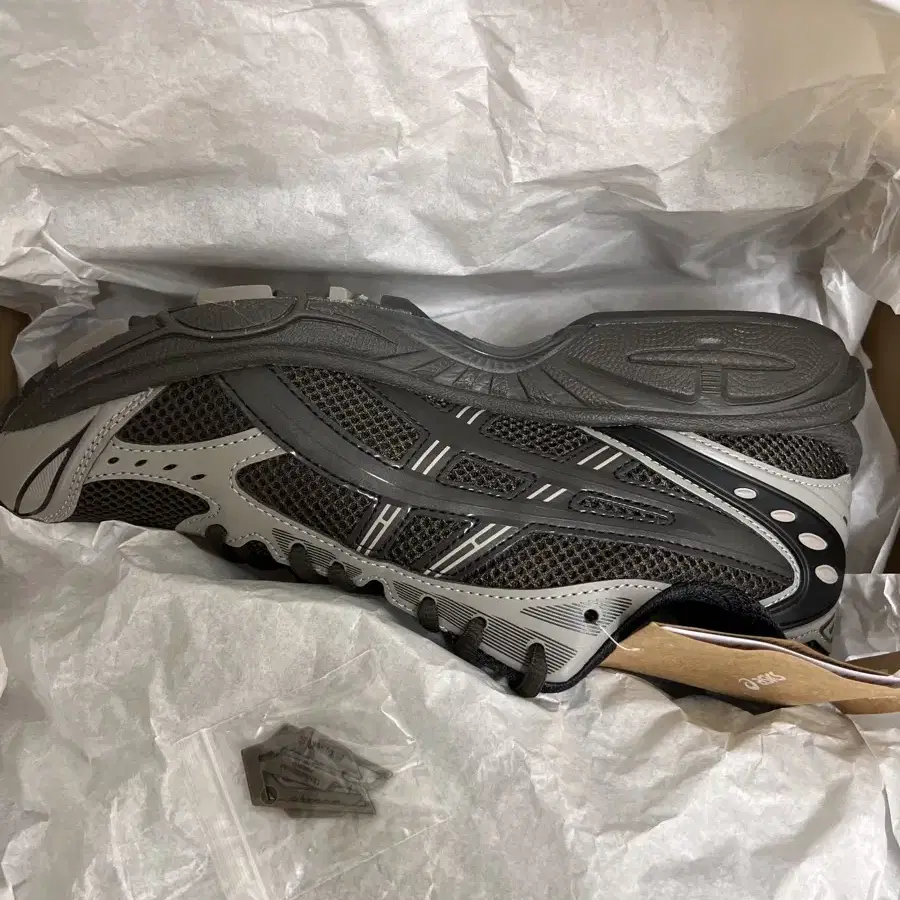 아식스 GEL-KAYANO 14 265mm 새상품 자운드 gt-2160