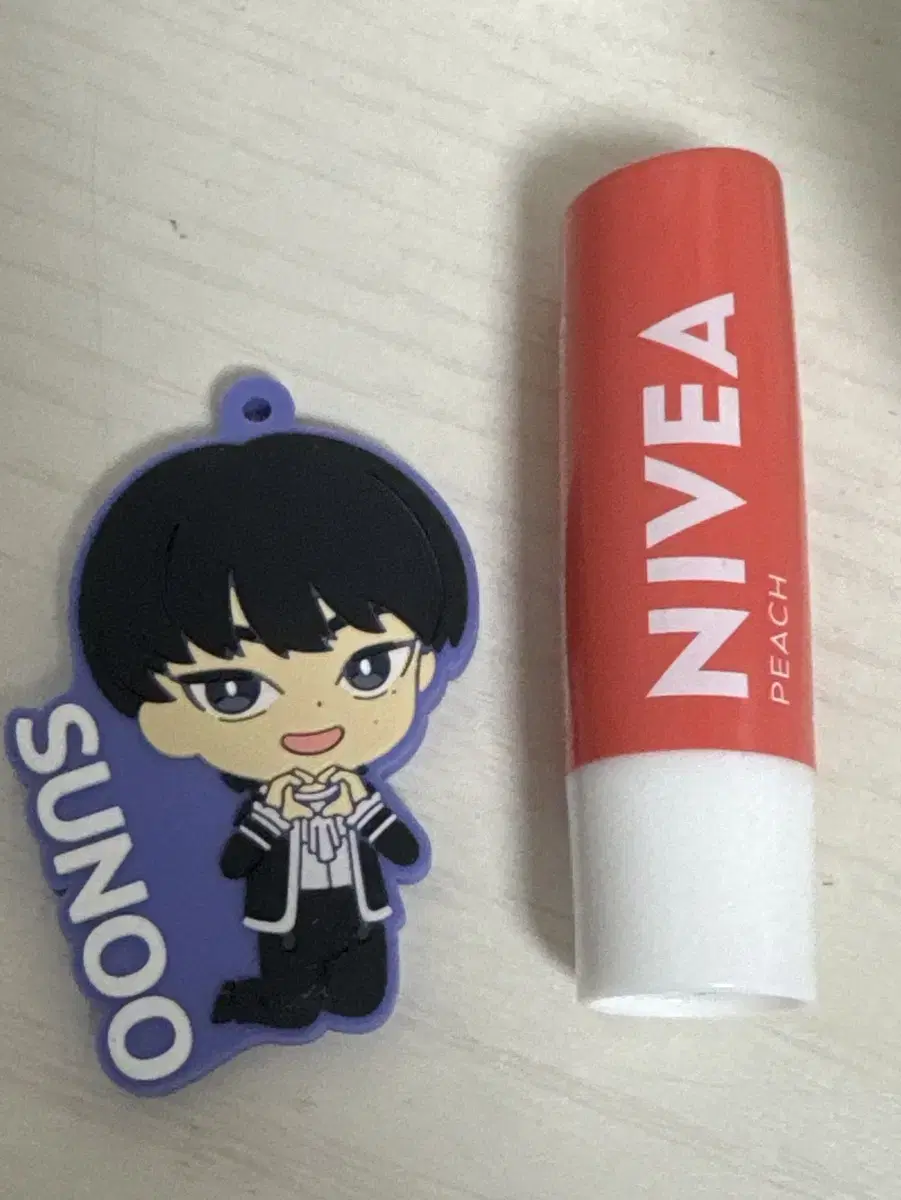 sunwoo, enhypen Japan Gacha Keyring