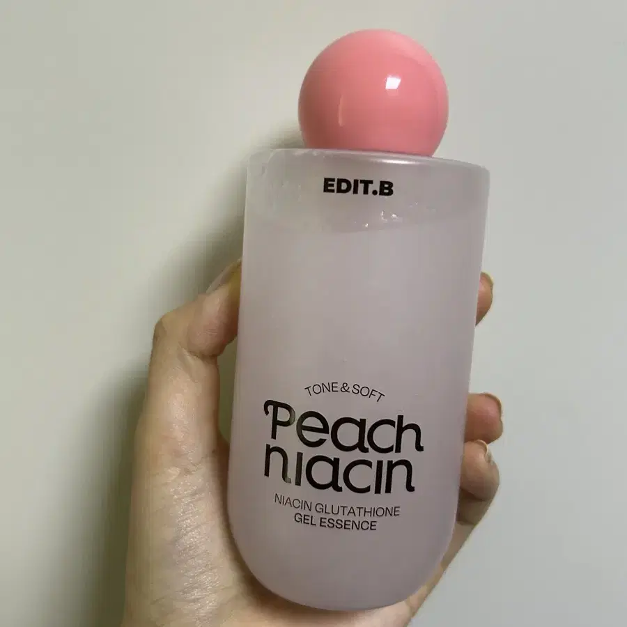 에딧비 톤결 피치 나이아신아마이드 글루타치온 겔 에센스 200ml