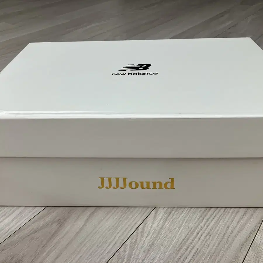 뉴발란스 자운드 jjjjound 2002R 고어텍스 판매합니다