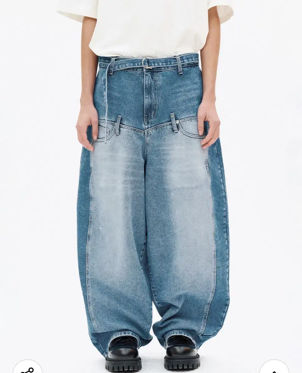 이에이(IEY)DOUBLE OVERSIZE DENIM Medium Ind