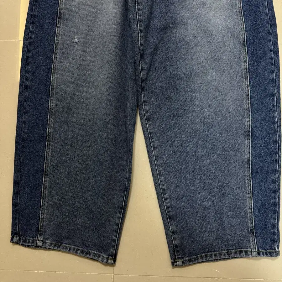 이에이(IEY)DOUBLE OVERSIZE DENIM Medium Ind