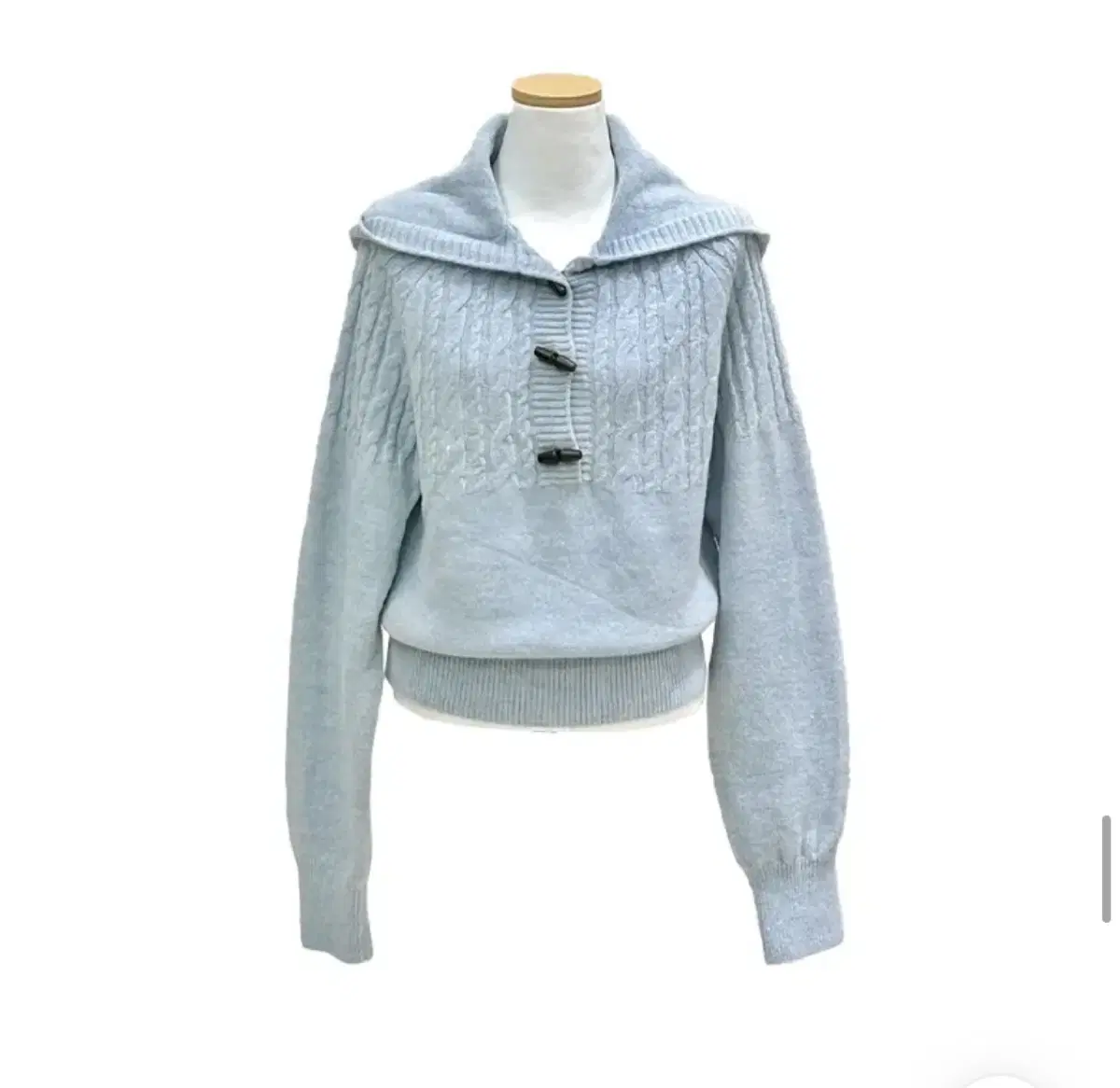 Ablee Sky Blue Knit (Available for correspondence)