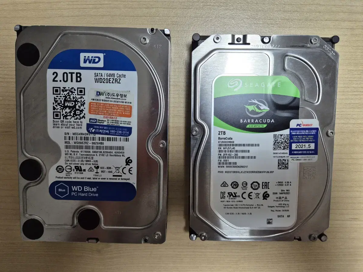 3.5인치 PC HDD 2TB 2개