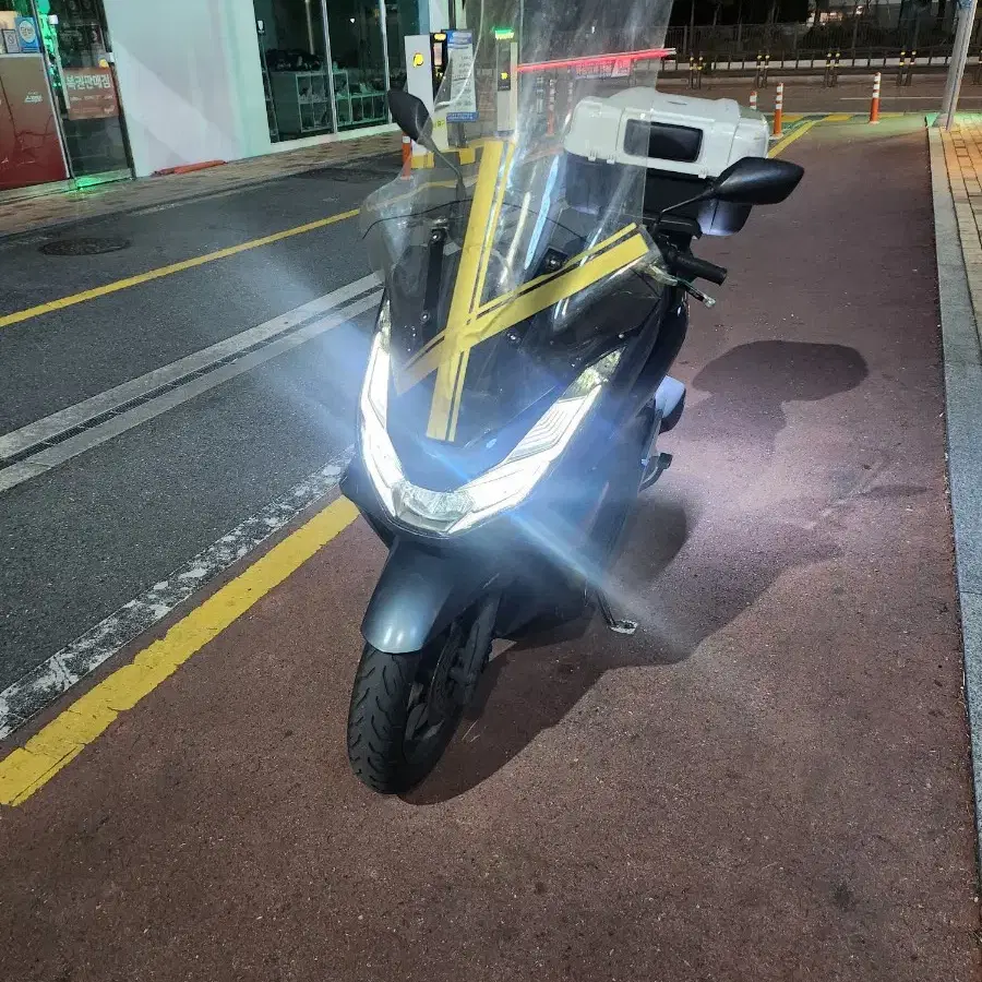 pcx21년식 팔아요