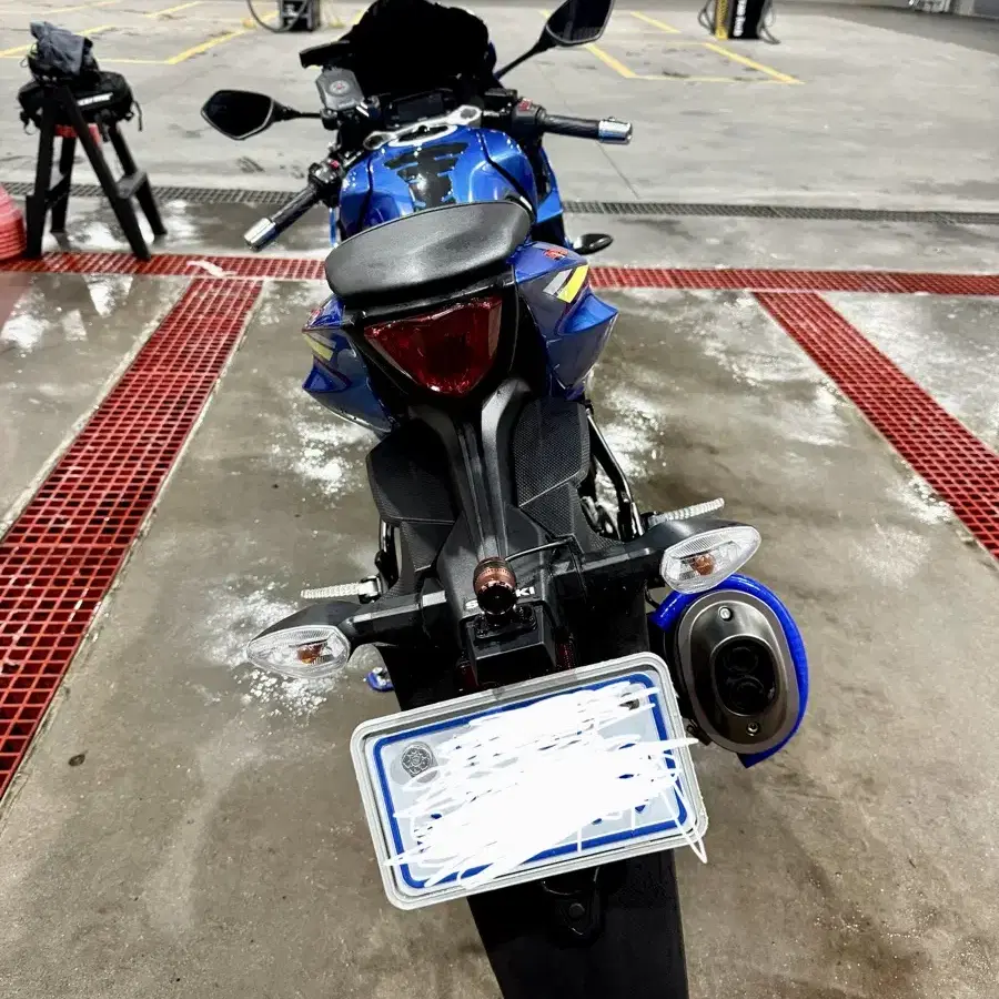 부산 오토바이 23년식 gsx-r125 abs 판매 합니다