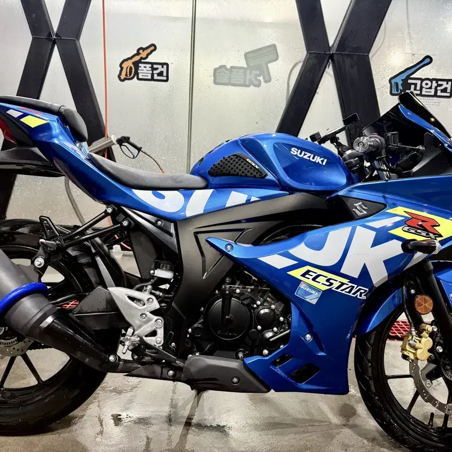 부산 오토바이 23년식 gsx-r125 abs 판매 합니다