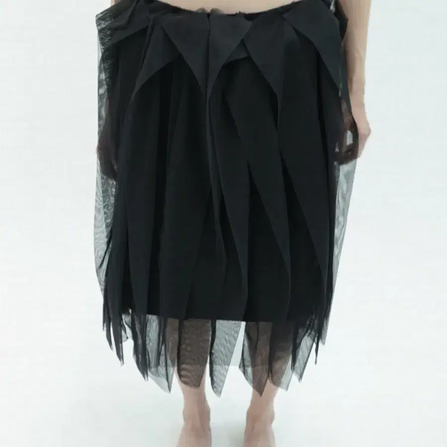 eonts 에옹쓰  포그 샤샤 Fog SHASHA Skirt 2사이즈