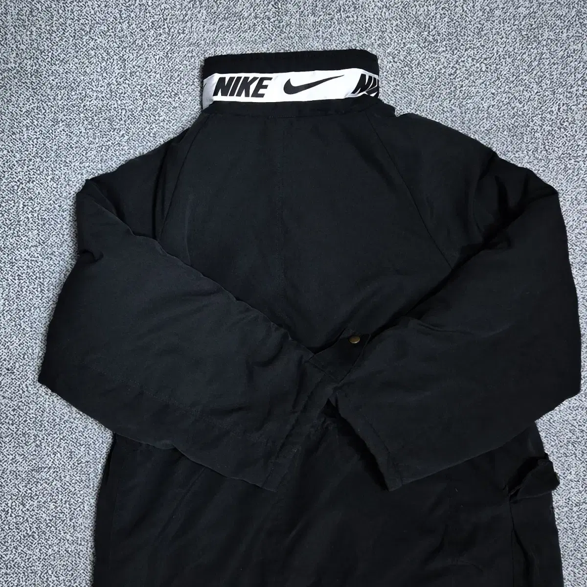 NIKE 나이키 00s 카라 스우시 돕바 롱패딩