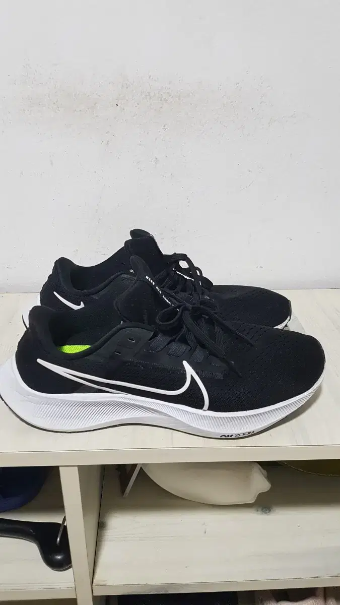 택포 250~255 정품 남여공용 NIKE ZOOM-AIR 초경량 쿠션화