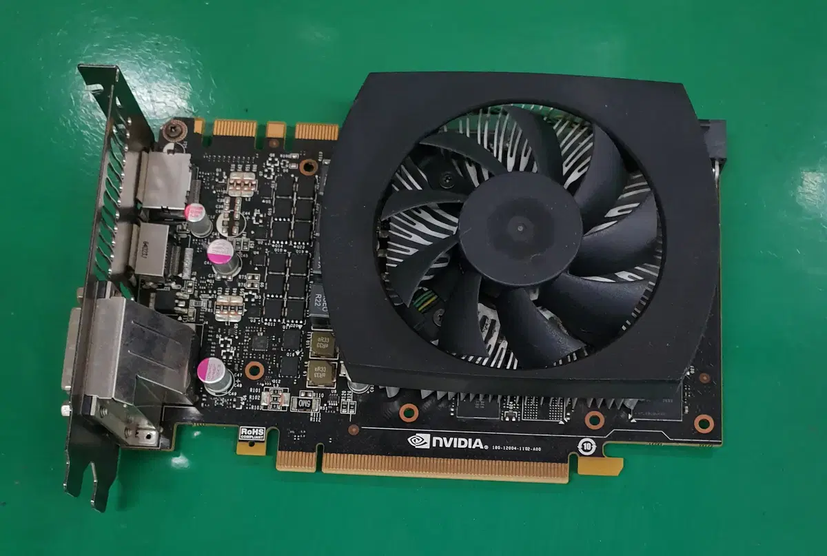 그래픽카드 GTX 760 1.5G HP