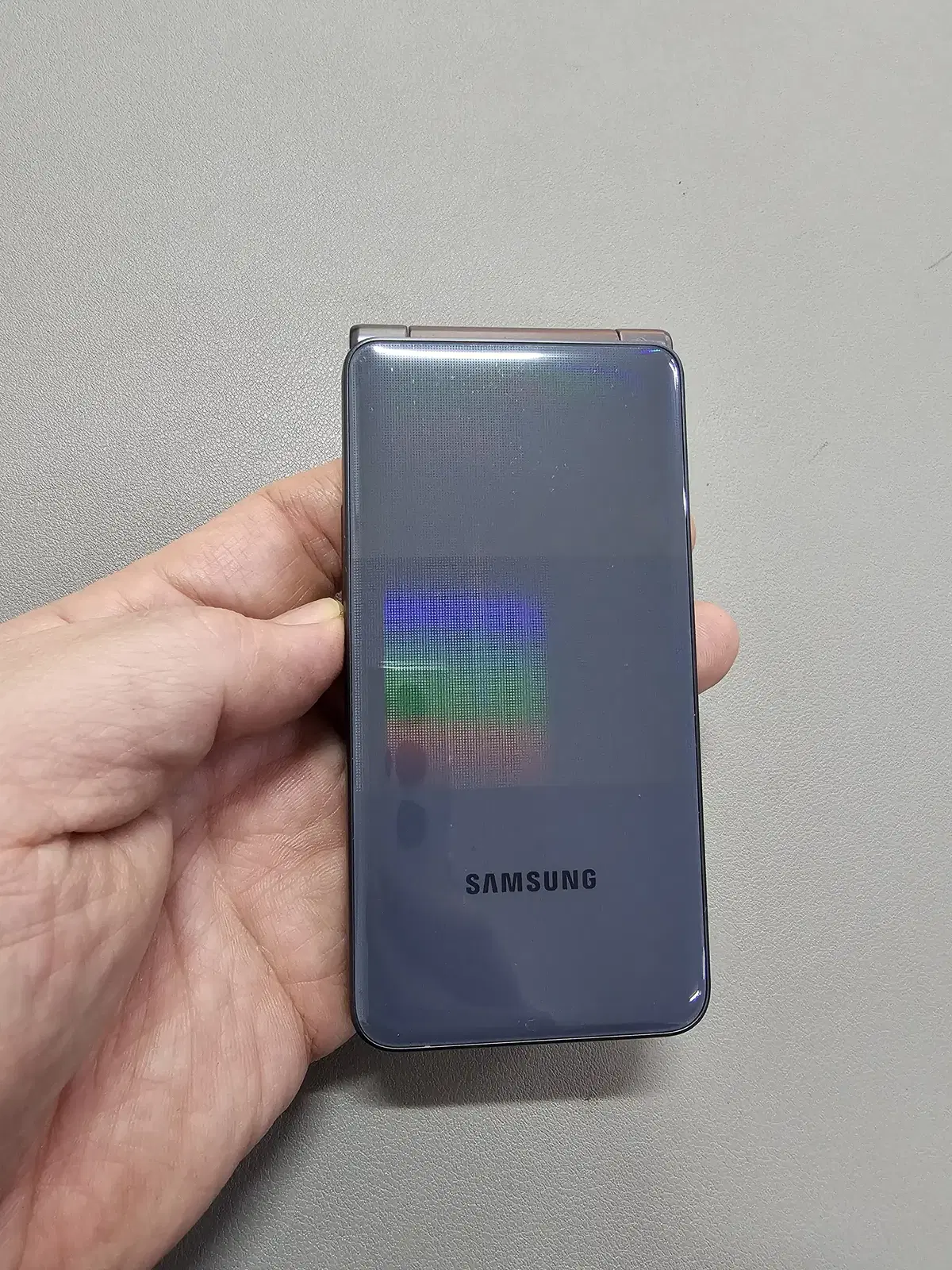 Galaxy Folder 2 Gray No ghosting Normal air