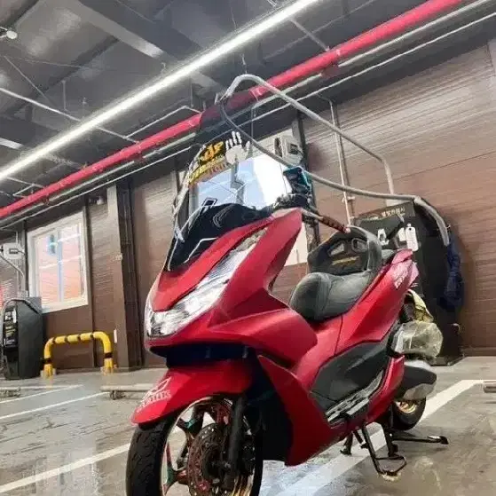 PCX125  이거올린 어린노옴  잘봐라.