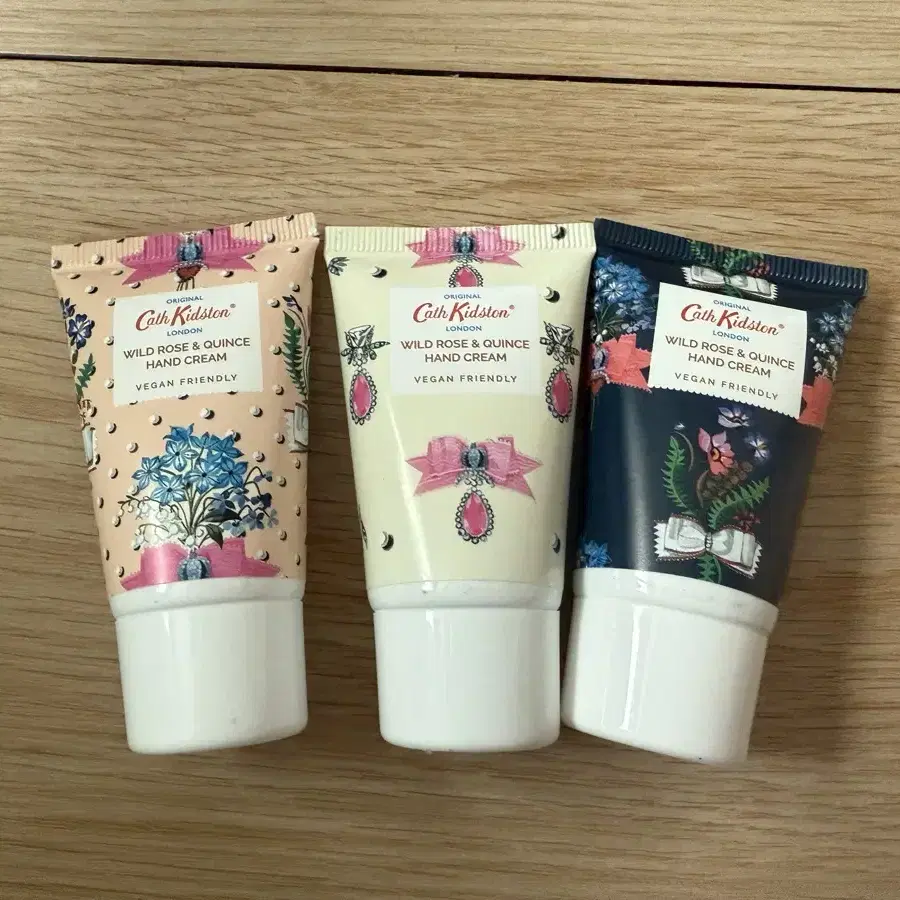 Cath Kidston 핸드크림 판매합니다