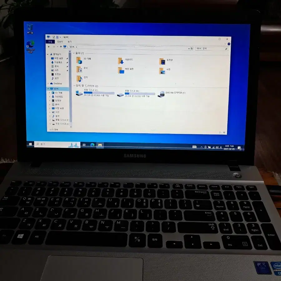 삼성 15.6" 노트북 8GB, SSD128GB, WINDOW10