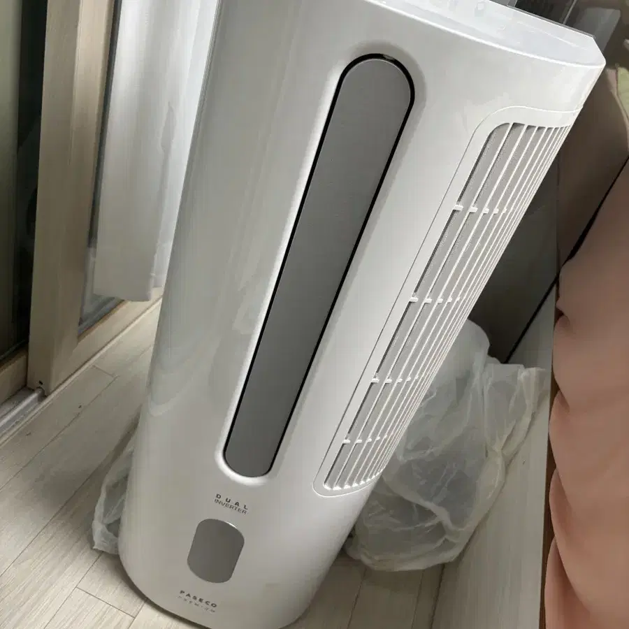 파세코(pwa-3400w) 창문형 에어컨 팝니다(창문 막는거 포함)