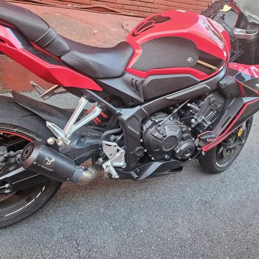 2023년 혼다 CBR650R