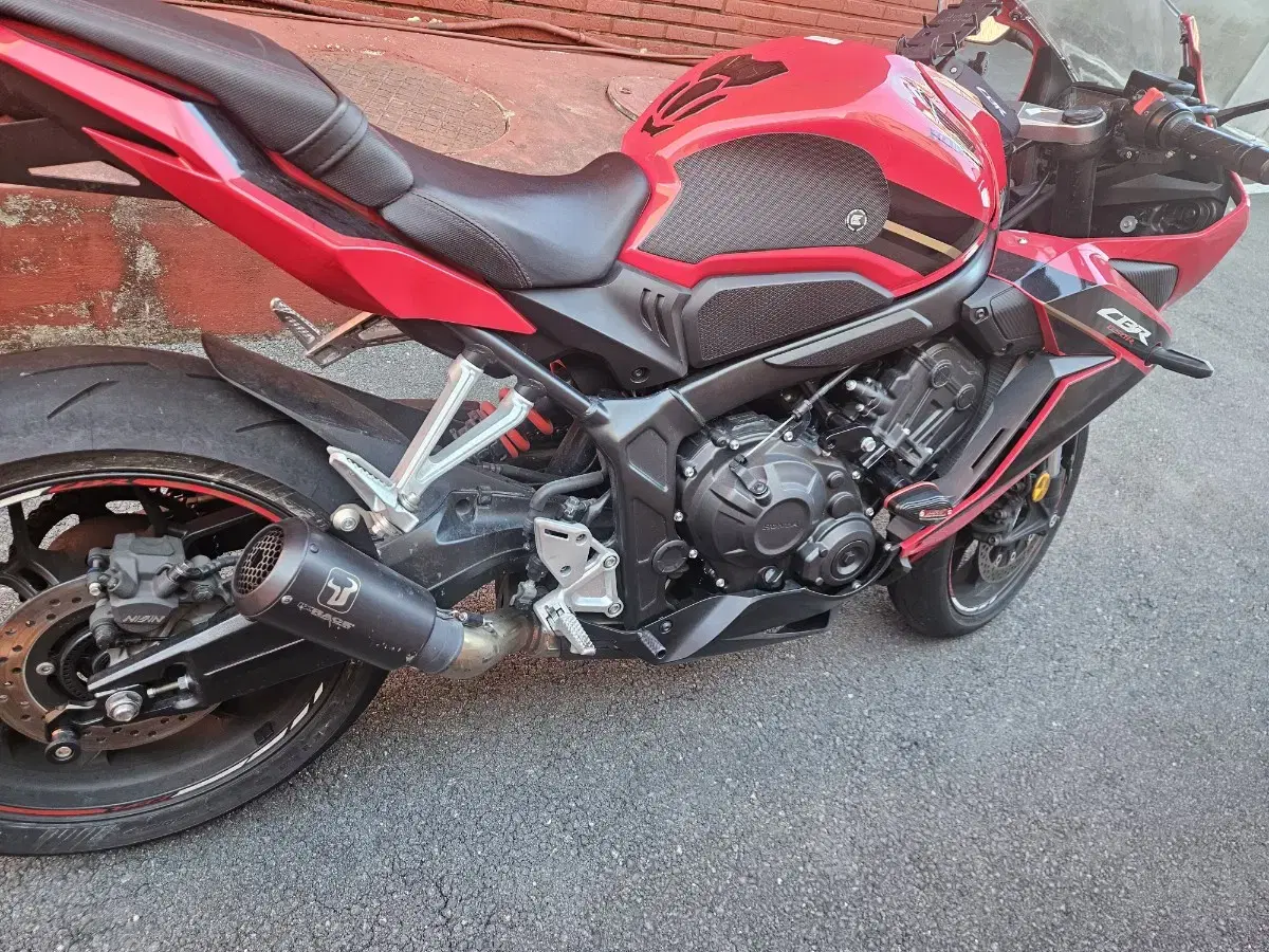 2023년 혼다 CBR650R