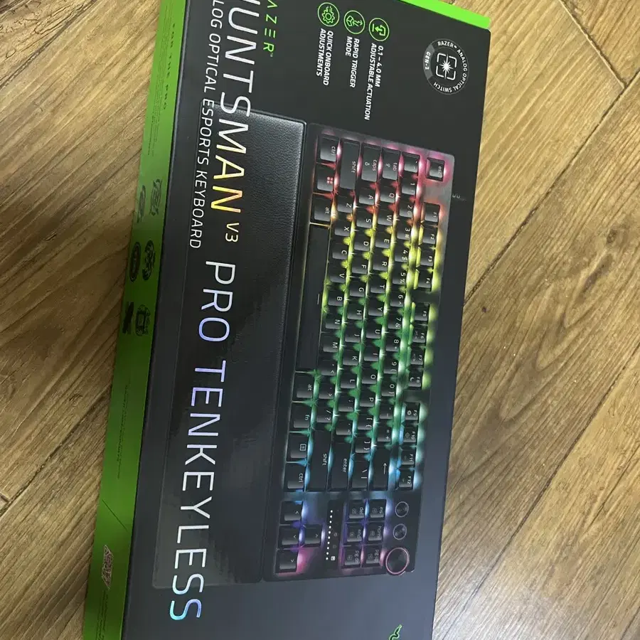 레이저 헌츠맨 V3 PRO TKL 팝나다