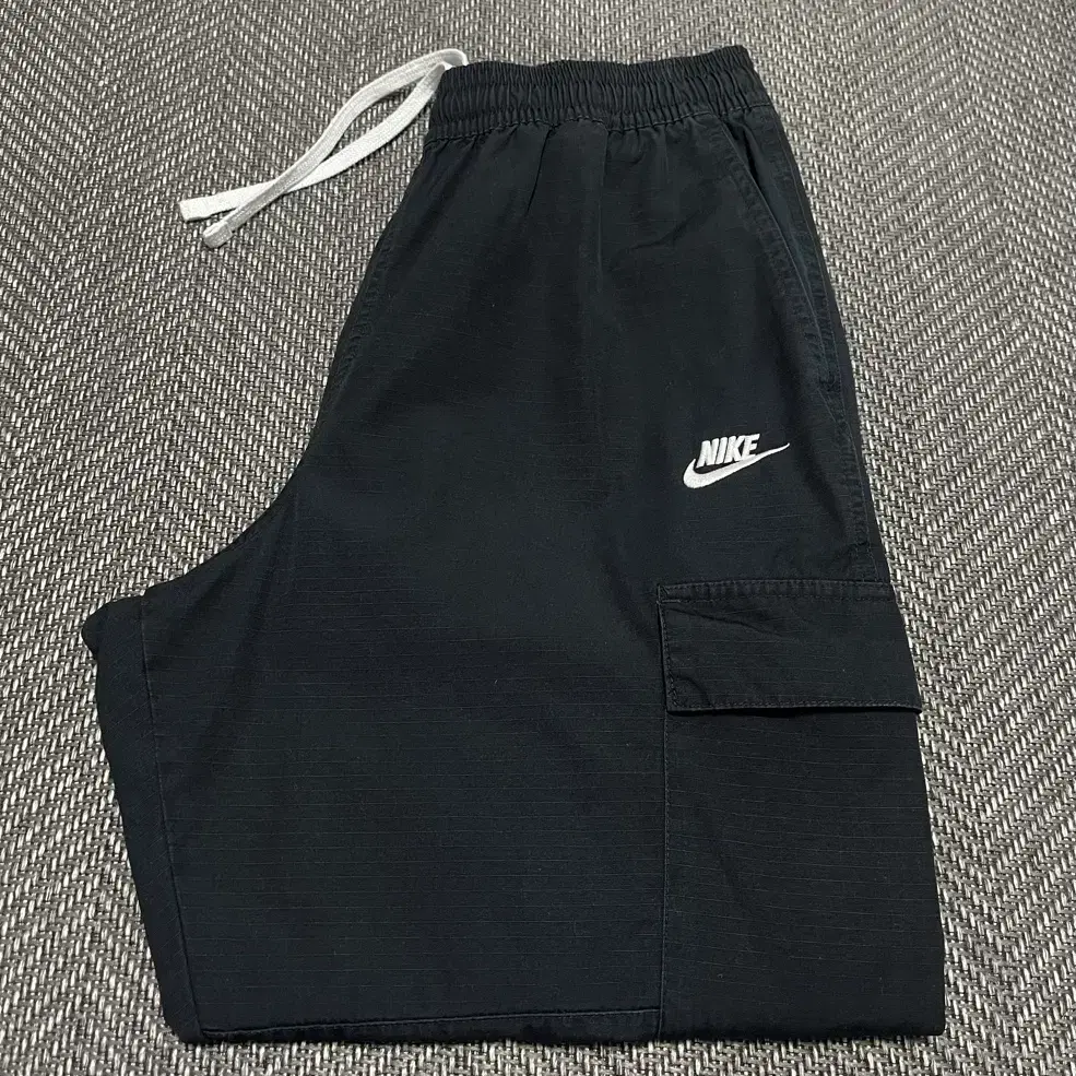 L] 나이키(NIKE)우븐 카고 바지