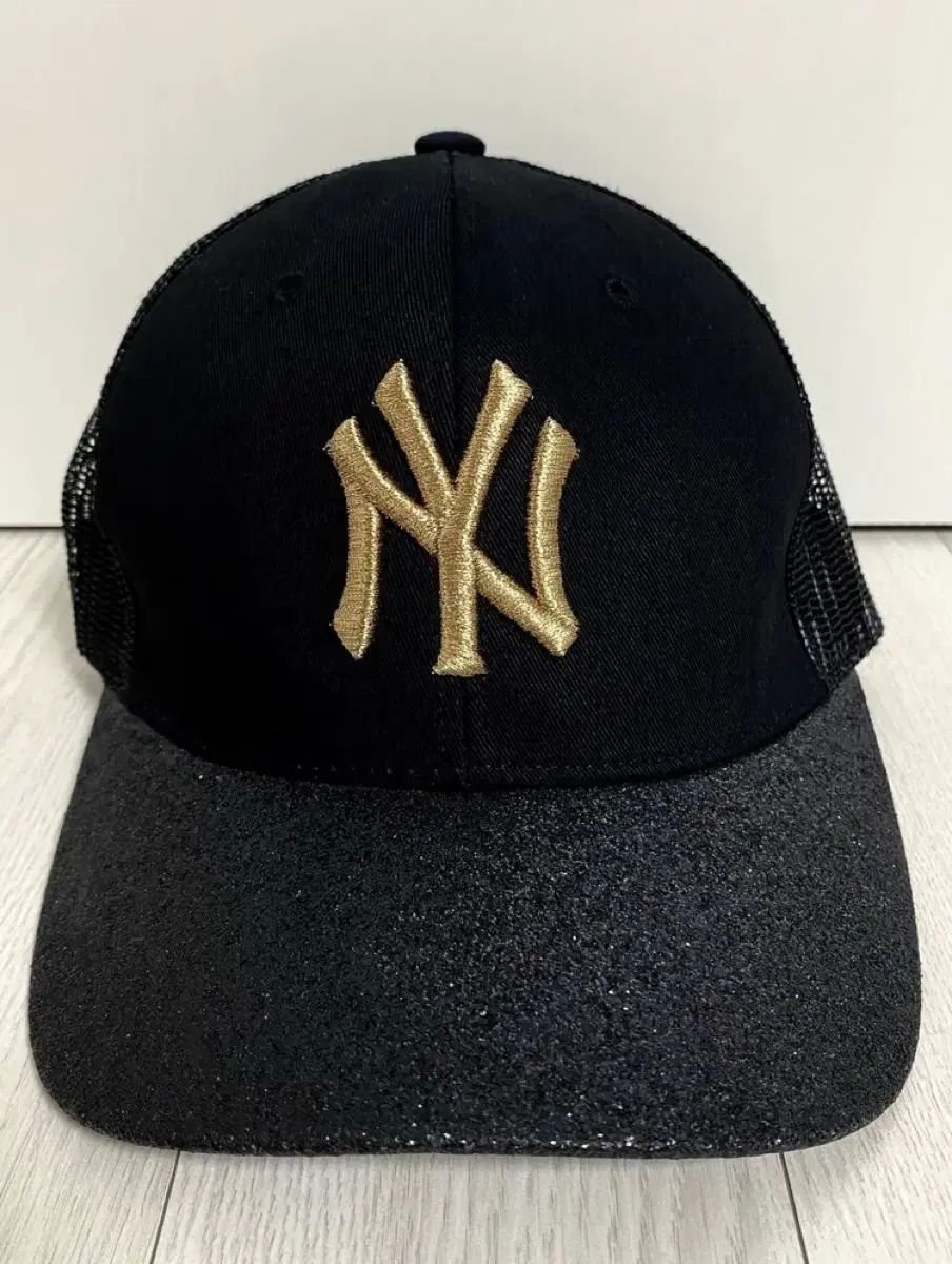 MLB NEW YORK YANKEES 듀렉 트러커캡