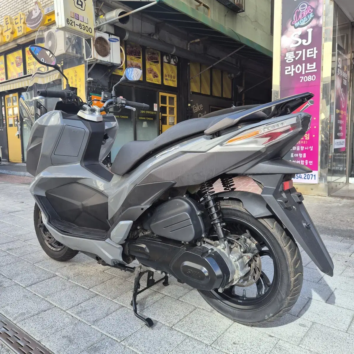 부산 센터판 S급 SYM VSX125 판매합니다.