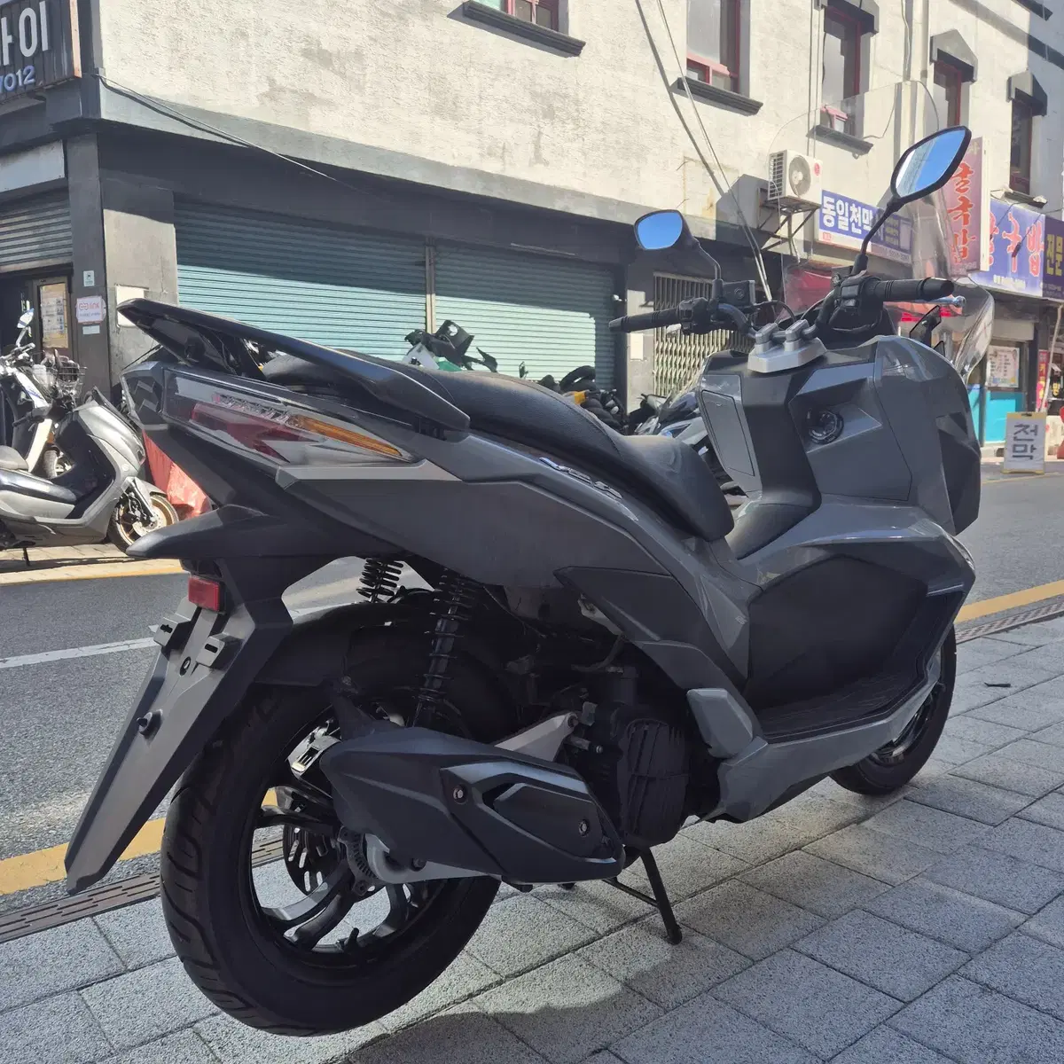 부산 센터판 S급 SYM VSX125 판매합니다.