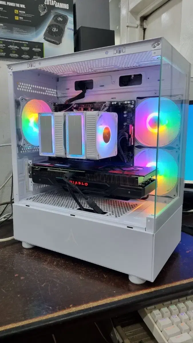 오늘만 이가격!! 7800X3D RTX4070S