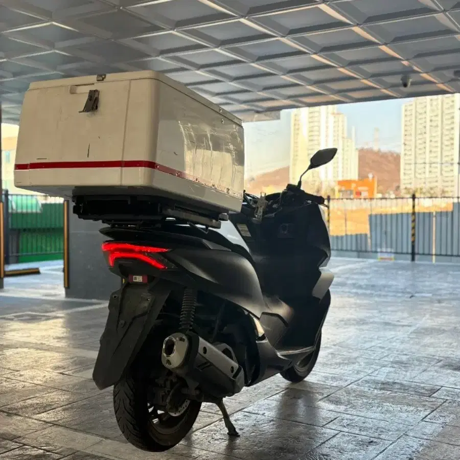 혼다 pcx125 22년식 ABS (A급 외관,배달세팅O)